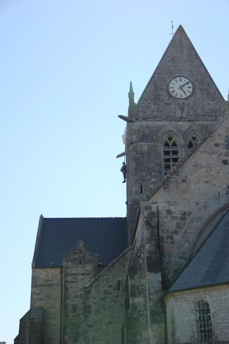 Holiday home Proche De Sainte Mere-eglise